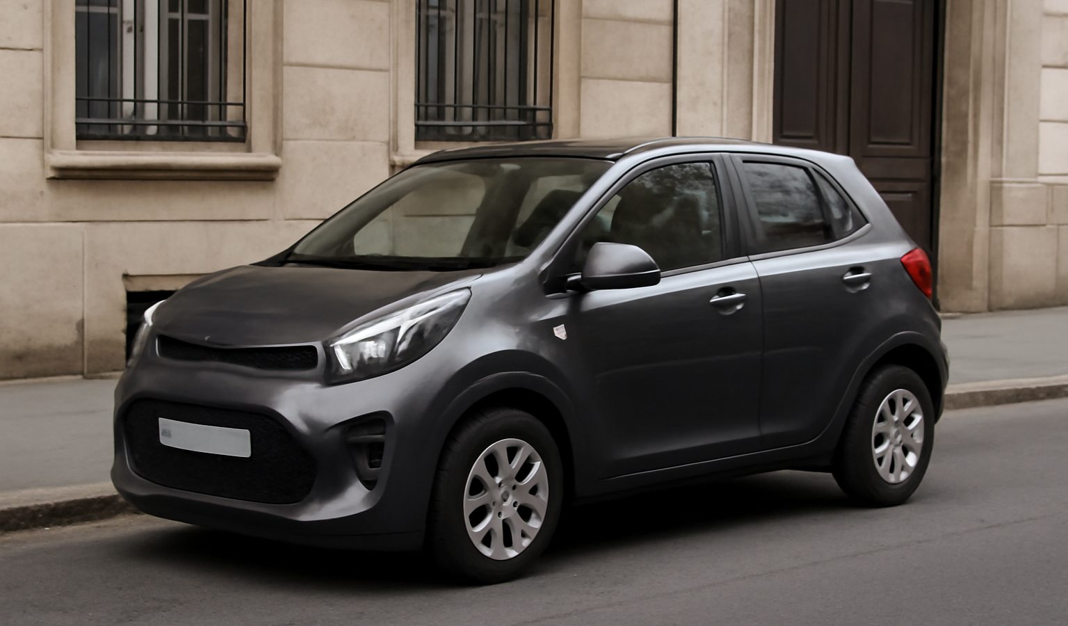 voiture compacte garée rue urbaine